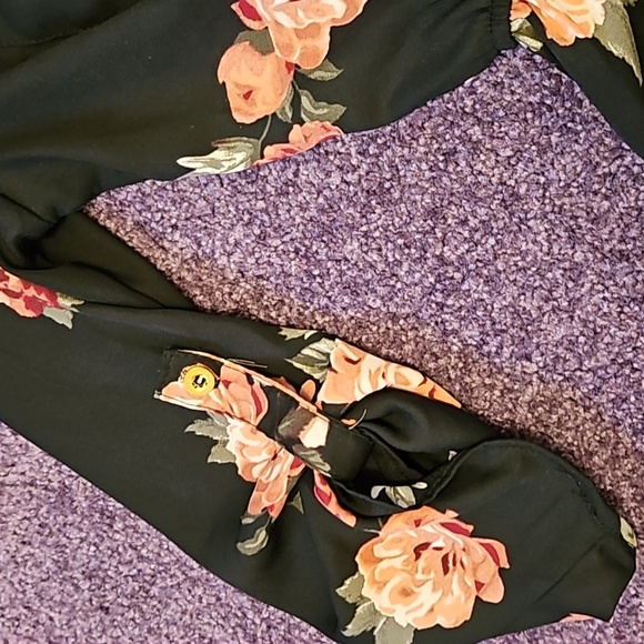 3/4 Length Shirt - Picture 8 of 11